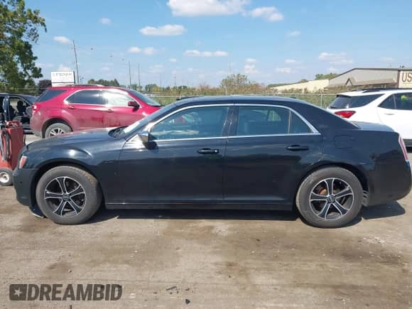 2013 Chrysler 300 with VIN 2C3CCAAG2DH714790, listed as a IAAI auction lot 43247397 with 96,030 mi miles and . Bid and sale history available at DreamBid. Image 14.