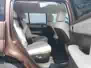 2024 Hyundai Santa Fe Calligraphy z VIN 5NMP54GLXRH030997, wystawiony jako IAAI lot #42754702 z przebiegiem 27 740 mil mil oraz . Historia ofert i sprzedaży dostępna na DreamBid. Obrazek 8.