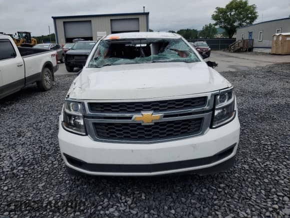 2016 Chevrolet Suburban LS с VIN 1GNSKGKC0GR278574, выставлен на аукционе Copart как лот 60358055 с пробегом Не указан миль и Списание • Salvage title. История ставок и продаж доступна на DreamBid. Изображение 5.