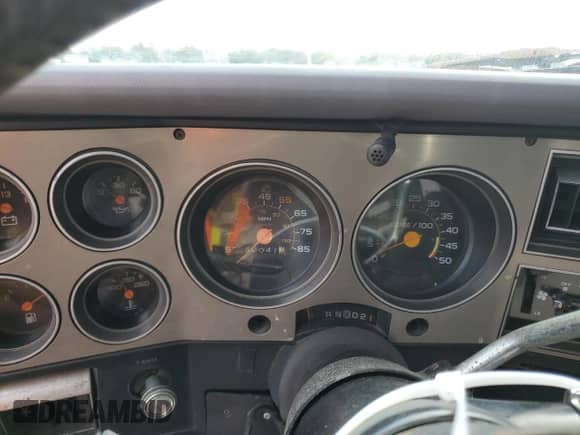 1984 Chevrolet Blazer K10 Utility HT with VIN 1G8EK18HXEF145495, listed as a Copart auction lot 76857274 with 40,041 mi miles and Salvage title. Bid and sale history available at DreamBid. Image 9.