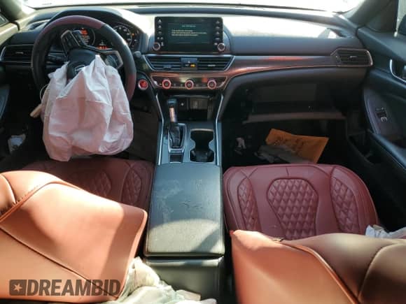 2018 Honda Accord Sport z VIN 1HGCV1F3XJA230048, wystawiony jako Copart lot #86544855 z przebiegiem 43 467 mil mil oraz Szkoda całkowita • Salvage title. Historia ofert i sprzedaży dostępna na DreamBid. Obrazek 8.