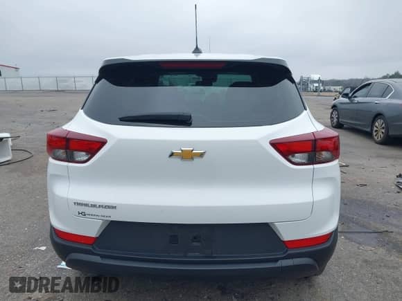 2024 Chevrolet TrailBlazer LS with VIN KL79MMS23RB080183, listed as a IAAI auction lot 41592776 with 25,701 mi miles and . Bid and sale history available at DreamBid. Image 16.