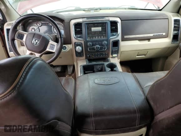 2015 Ram 1500 Laramie Longhorn с VIN 1C6RR7PMXFS545965, выставлен на аукционе Copart как лот 50152925 с пробегом 221 651 миль миль и Списание • Salvage title. История ставок и продаж доступна на DreamBid. Изображение 8.