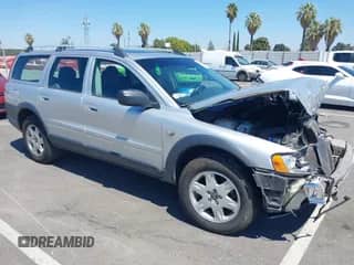 2005 Volvo XC70 с VIN YV1SZ592751185840, выставлен на аукционе IAAI как лот 43106110 с пробегом 220 210 миль миль и . История ставок и продаж доступна на DreamBid. Изображение 1.