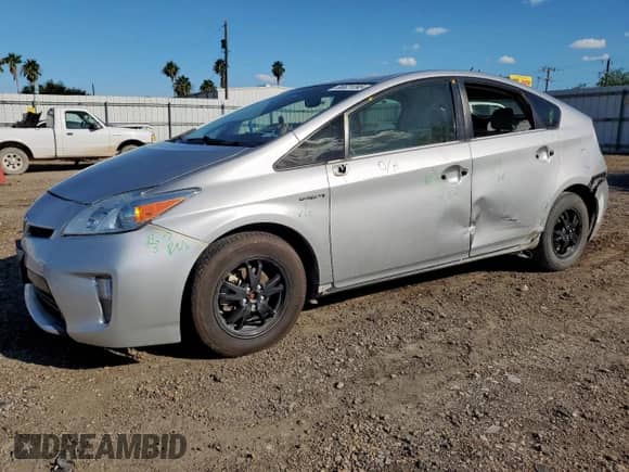 2012 Toyota Prius Four with VIN JTDKN3DU0C5507576, listed as a Copart auction lot 86521095 with 159,329 mi miles and Salvage title. Bid and sale history available at DreamBid. Image 1.
