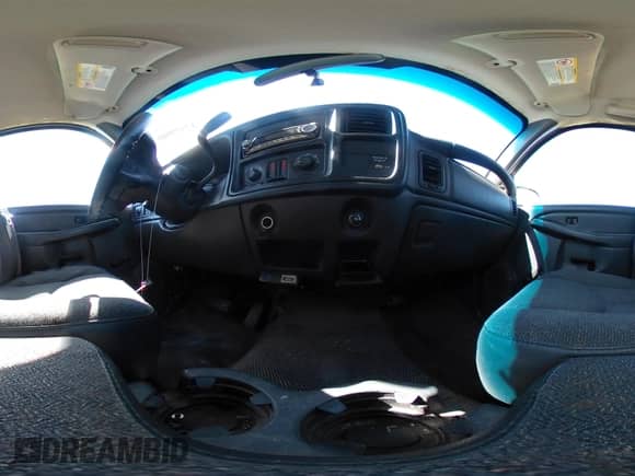 2005 Chevrolet Silverado 2500HD Work Truck with VIN 1GCHC29U45E324090, listed as a IAAI auction lot 42939960 with 149,940 mi miles and . Bid and sale history available at DreamBid. Image 19.