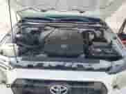 2014 Toyota Tacoma PreRunner z VIN 3TMKU4HN3EM041358, wystawiony jako Copart lot #44495705 z przebiegiem 78 409 mil mil oraz Czysty tytuł • Clean title. Historia ofert i sprzedaży dostępna na DreamBid. Obrazek 11.