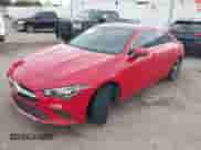 2020 Mercedes-Benz CLA 250 z VIN WDD5J4GB6LN061268, wystawiony jako IAAI lot #43109829 z przebiegiem 134 135 mil mil oraz . Historia ofert i sprzedaży dostępna na DreamBid. Obrazek 2.