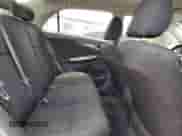 2011 Toyota Corolla S z VIN 2T1BU4EE1BC621412, wystawiony jako Copart lot #56258385 z przebiegiem 159 292 mil mil oraz Szkoda całkowita • Salvage title. Historia ofert i sprzedaży dostępna na DreamBid. Obrazek 10.