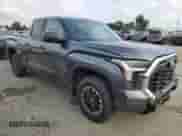 2023 Toyota Tundra SR5 с VIN 5TFLA5DA2PX119857, выставлен на аукционе Copart как лот 67063925 с пробегом 8 600 миль миль и Списание • Salvage title. История ставок и продаж доступна на DreamBid. Изображение 4.