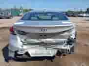 2018 Hyundai Elantra Value Edition с VIN 5NPD84LF7JH256495, выставлен на аукционе IAAI как лот 43249235 с пробегом 107 506 миль миль и . История ставок и продаж доступна на DreamBid. Изображение 16.