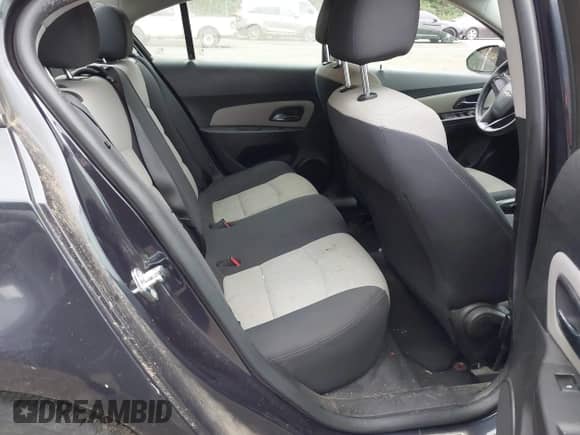 2016 Chevrolet Cruze LS с VIN 1G1PC5SH7G7134942, выставлен на аукционе IAAI как лот 42933679 с пробегом 88 074 миль миль и . История ставок и продаж доступна на DreamBid. Изображение 8.