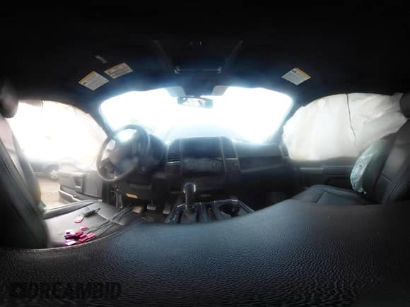 2020 Ford F-150 XL с VIN 1FTFX1E50LKD30620, выставлен на аукционе IAAI как лот 42689967 с пробегом 109 526 миль миль и . История ставок и продаж доступна на DreamBid. Изображение 18.