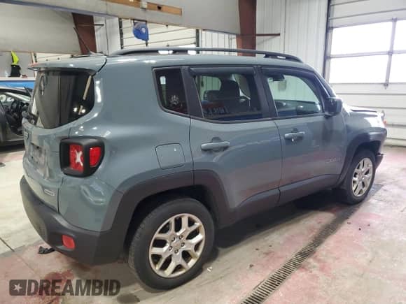 2017 Jeep Renegade Altitude with VIN ZACCJBBB5HPG16514, listed as a Copart auction lot 86077855 with 85,454 mi miles and Salvage title. Bid and sale history available at DreamBid. Image 3.
