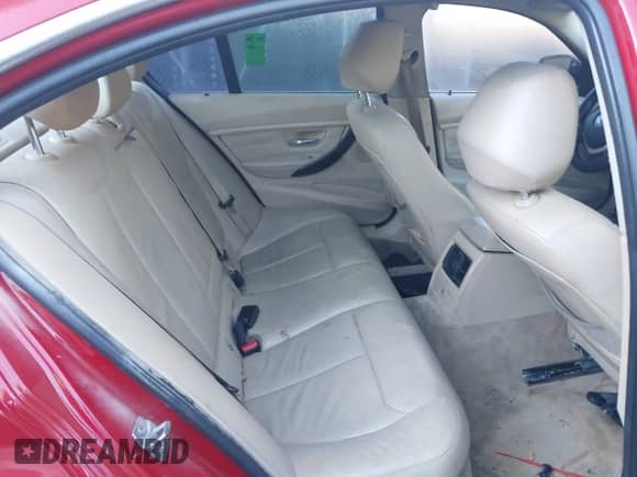 2013 BMW 3 Series 328i with VIN WBA3A5C58DF359949, listed as a IAAI auction lot 43473764 with 186,291 mi miles and . Bid and sale history available at DreamBid. Image 8.