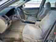 2003 Honda Accord LX с VIN 1HGCM56473A030881, выставлен на аукционе Copart как лот 86671795 с пробегом 323 642 миль миль и Чистый • Clean title. История ставок и продаж доступна на DreamBid. Изображение 7.