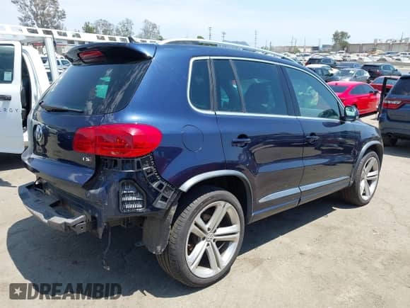 2016 Volkswagen Tiguan S with VIN WVGAV7AX3GW604980, listed as a IAAI auction lot 42777619 with 109,725 mi miles and . Bid and sale history available at DreamBid. Image 4.