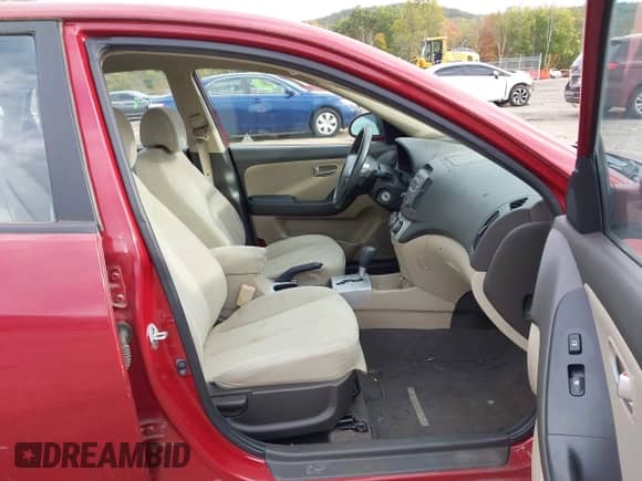 2008 Hyundai Elantra GLS с VIN KMHDU46DX8U411400, выставлен на аукционе IAAI как лот 43405048 с пробегом 105 517 миль миль и . История ставок и продаж доступна на DreamBid. Изображение 5.