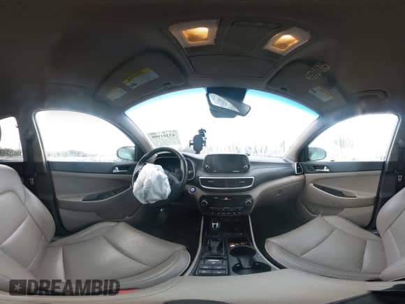 2020 Hyundai Tucson Limited with VIN KM8J3CALXLU247217, listed as a IAAI auction lot 43301999 with 102,766 mi miles and . Bid and sale history available at DreamBid. Image 18.