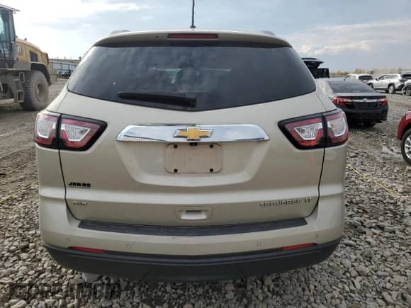 2013 Chevrolet Traverse LT with VIN 1GNKVJKDXDJ167800, listed as a Copart auction lot 82425205 with 147,858 mi miles and Non repairable. Bid and sale history available at DreamBid. Image 6.