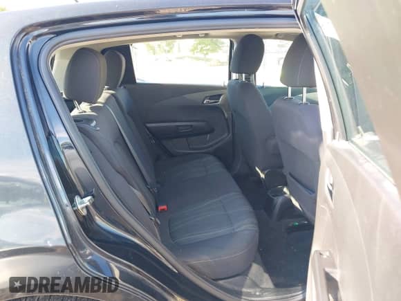 2014 Chevrolet Sonic LT with VIN 1G1JC6SB5E4156606, listed as a IAAI auction lot 43067636 with 148,537 mi miles and . Bid and sale history available at DreamBid. Image 8.
