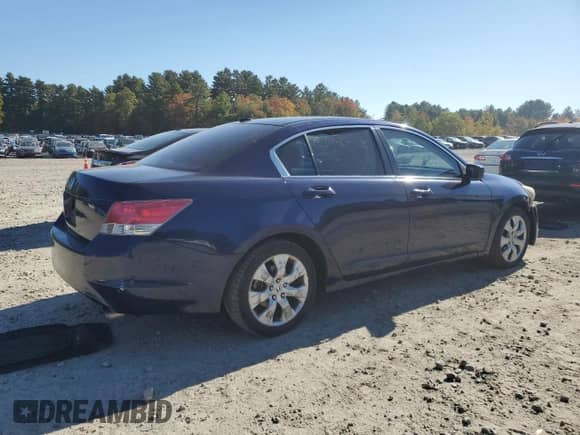 2010 Honda Accord EX-L с VIN 1HGCP2F8XAA151880, выставлен на аукционе Copart как лот 70267855 с пробегом 255 039 миль миль и Чистый • Clean title. История ставок и продаж доступна на DreamBid. Изображение 3.