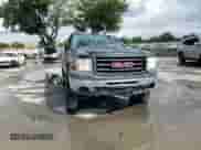 2011 GMC Sierra 1500 Work Truck z VIN 1GTN2TEA4BZ441924, wystawiony jako Copart lot #58874805 z przebiegiem 148 790 mil mil oraz Szkoda całkowita • Salvage title. Historia ofert i sprzedaży dostępna na DreamBid. Obrazek 13.