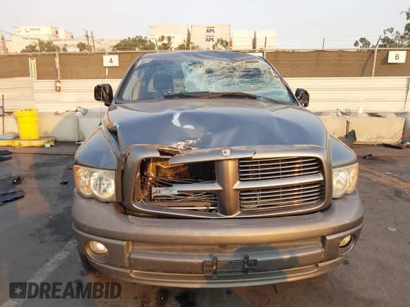 2005 Dodge 1500 SLT with VIN 1D7HA18D75S354967, listed as a IAAI auction lot 41305975 with 149,823 mi miles and . Bid and sale history available at DreamBid. Image 6.