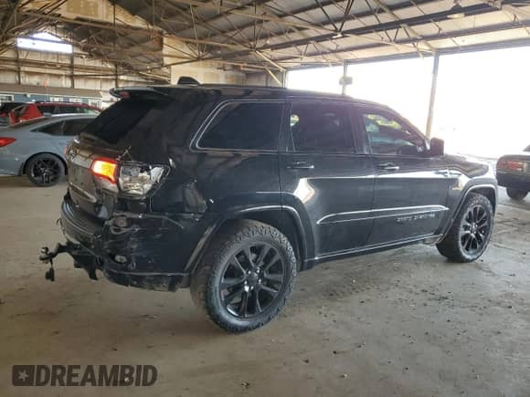 2022 Jeep Grand Cherokee Laredo X с VIN 1C4RJFAG5NC115329, выставлен на аукционе Copart как лот 81404055 с пробегом 101 507 миль миль и Списание • Salvage title. История ставок и продаж доступна на DreamBid. Изображение 3.