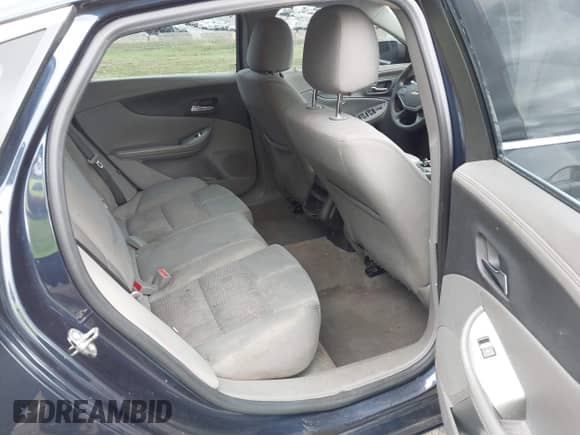 2017 Chevrolet Impala LS z VIN 2G11Z5SA0H9190356, wystawiony jako IAAI lot #43440262 z przebiegiem 192 975 mil mil oraz . Historia ofert i sprzedaży dostępna na DreamBid. Obrazek 8.