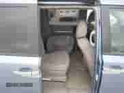 2007 Hyundai Entourage GLS с VIN KNDMC233976027957, выставлен на аукционе IAAI как лот 41560350 с пробегом 188 483 миль миль и . История ставок и продаж доступна на DreamBid. Изображение 8.