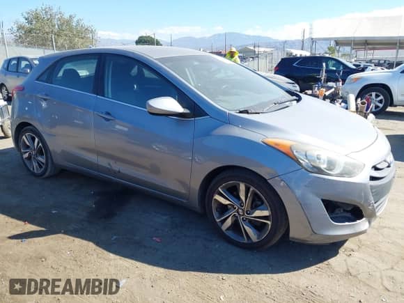 2014 Hyundai Elantra с VIN KMHD35LH3EU184398, выставлен на аукционе IAAI как лот 43432035 с пробегом 135 820 миль миль и . История ставок и продаж доступна на DreamBid. Изображение 1.