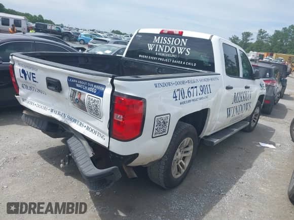 2014 Chevrolet Silverado 1500 LT z VIN 3GCUKREC9EG567345, wystawiony jako IAAI lot #42550781 z przebiegiem 184 860 mil mil oraz . Historia ofert i sprzedaży dostępna na DreamBid. Obrazek 4.