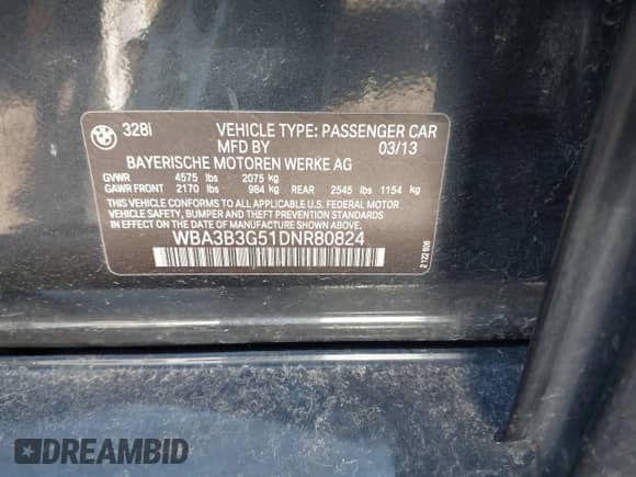 2013 BMW 3 Series 328i xDrive z VIN WBA3B3G51DNR80824, wystawiony jako IAAI lot #41902080 z przebiegiem 90 777 mil mil oraz . Historia ofert i sprzedaży dostępna na DreamBid. Obrazek 9.