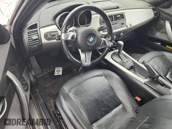 2008 BMW Z4 3.0i с VIN 4USBU33588LW75590, выставлен на аукционе Copart как лот 82295225 с пробегом Не указан миль и Чистый • Clean title. История ставок и продаж доступна на DreamBid. Изображение 8.