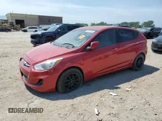 2015 Hyundai Accent GS z VIN KMHCT5AE1FU213662, wystawiony jako Copart lot #69164005 z przebiegiem Nie podano mil oraz Czysty tytuł • Clean title. Historia ofert i sprzedaży dostępna na DreamBid. Obrazek 1.