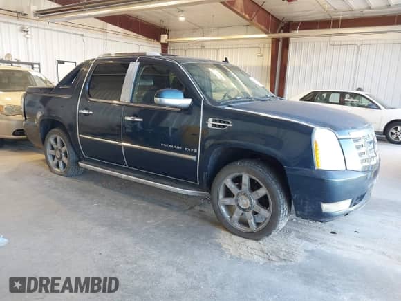 2007 Cadillac Escalade EXT z VIN 3GYFK62887G275450, wystawiony jako IAAI lot #43538514 z przebiegiem 208 235 mil mil oraz . Historia ofert i sprzedaży dostępna na DreamBid. Obrazek 1.