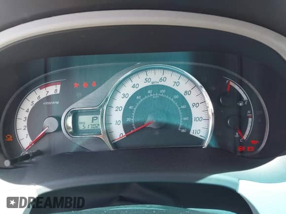 2014 Toyota Sienna SE with VIN 5TDXK3DC4ES429371, listed as a IAAI auction lot 42832556 with 51,702 mi miles and . Bid and sale history available at DreamBid. Image 7.