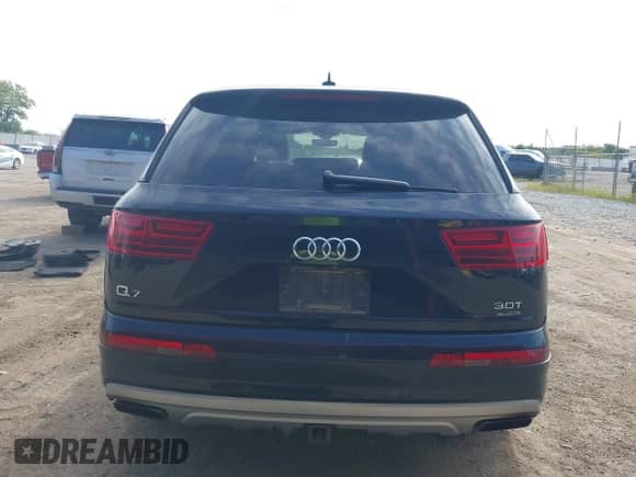 2017 Audi Q7 Premium Plus with VIN WA1LAAF72HD035643, listed as a IAAI auction lot 43012406 with 157,938 mi miles and . Bid and sale history available at DreamBid. Image 16.