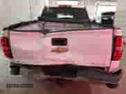2017 Chevrolet Silverado 1500 LT z VIN 3GCUKREC9HG344047, wystawiony jako Copart lot #65601625 z przebiegiem 176 619 mil mil oraz Szkoda całkowita • Salvage title. Historia ofert i sprzedaży dostępna na DreamBid. Obrazek 6.