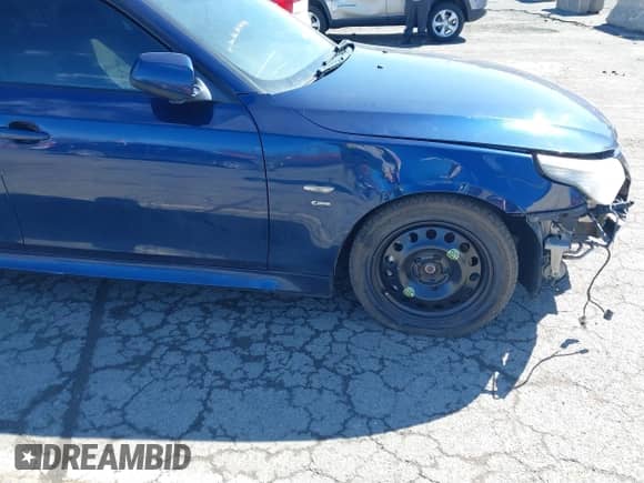 2010 BMW 5 Series 535i xDrive с VIN WBANV9C58AC139261, выставлен на аукционе IAAI как лот 41759190 с пробегом 182 605 миль миль и . История ставок и продаж доступна на DreamBid. Изображение 17.