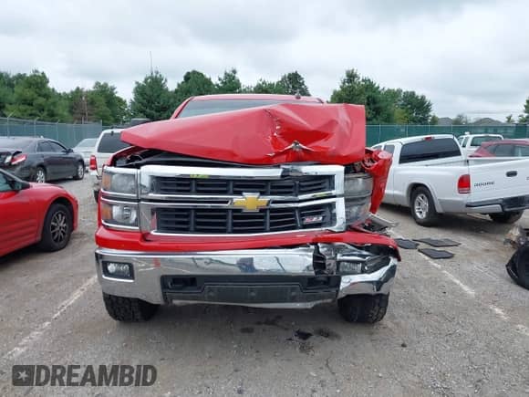 2015 Chevrolet Silverado 1500 LT with VIN 1GCVKREC5FZ177686, listed as a IAAI auction lot 43013166 with 144,825 mi miles and . Bid and sale history available at DreamBid. Image 12.