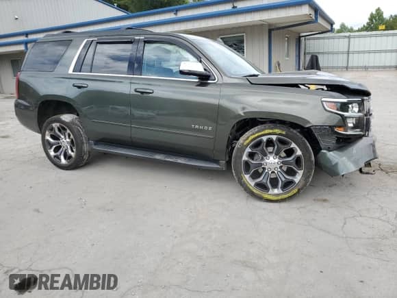 2019 Chevrolet Tahoe LS z VIN 1GNSKAKC9KR212997, wystawiony jako Copart lot #65127514 z przebiegiem Nie podano mil oraz Szkoda całkowita • Salvage title. Historia ofert i sprzedaży dostępna na DreamBid. Obrazek 4.