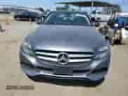 2017 Mercedes-Benz C 350e с VIN 55SWF4HB9HU233747, выставлен на аукционе Copart как лот 71305354 с пробегом 82 978 миль миль и Списание • Salvage title. История ставок и продаж доступна на DreamBid. Изображение 5.