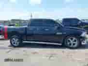 2017 Ram 1500 Big Horn z VIN 1C6RR6LTXHS639452, wystawiony jako IAAI lot #42508678 z przebiegiem 132 436 mil mil oraz . Historia ofert i sprzedaży dostępna na DreamBid. Obrazek 14.