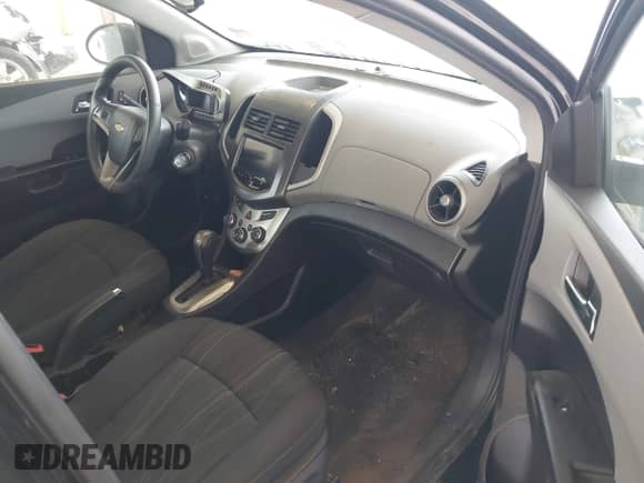 2014 Chevrolet Sonic LT с VIN 1G1JC6SB6E4154363, выставлен на аукционе IAAI как лот 42421573 с пробегом 128 205 миль миль и . История ставок и продаж доступна на DreamBid. Изображение 5.