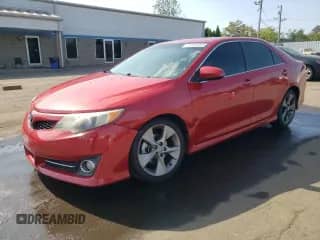 2012 Toyota Camry SE with VIN 4T1BF1FK3CU618511, listed as a Copart auction lot 68449325 with 137,174 mi miles and Salvage title. Bid and sale history available at DreamBid. Image 1.