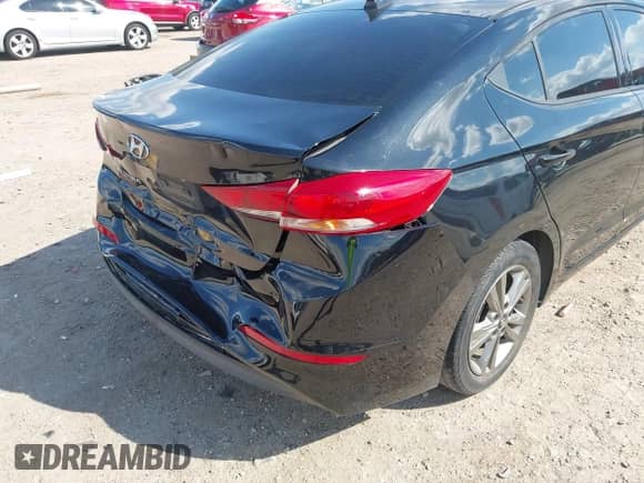 2018 Hyundai Elantra SEL с VIN 5NPD84LFXJH304037, выставлен на аукционе IAAI как лот 43312618 с пробегом 120 143 миль миль и . История ставок и продаж доступна на DreamBid. Изображение 17.