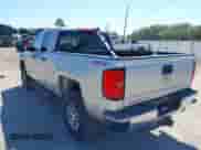 2016 Chevrolet Silverado 2500HD Work Truck z VIN 1GC2KUEG0GZ321171, wystawiony jako IAAI lot #42030973 z przebiegiem 202 173 mil mil oraz . Historia ofert i sprzedaży dostępna na DreamBid. Obrazek 3.