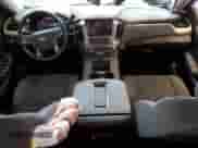 2020 Chevrolet Tahoe LS с VIN 1GNSCAKC4LR100218, выставлен на аукционе Copart как лот 54723235 с пробегом 80 433 миль миль и Списание • Salvage title. История ставок и продаж доступна на DreamBid. Изображение 8.